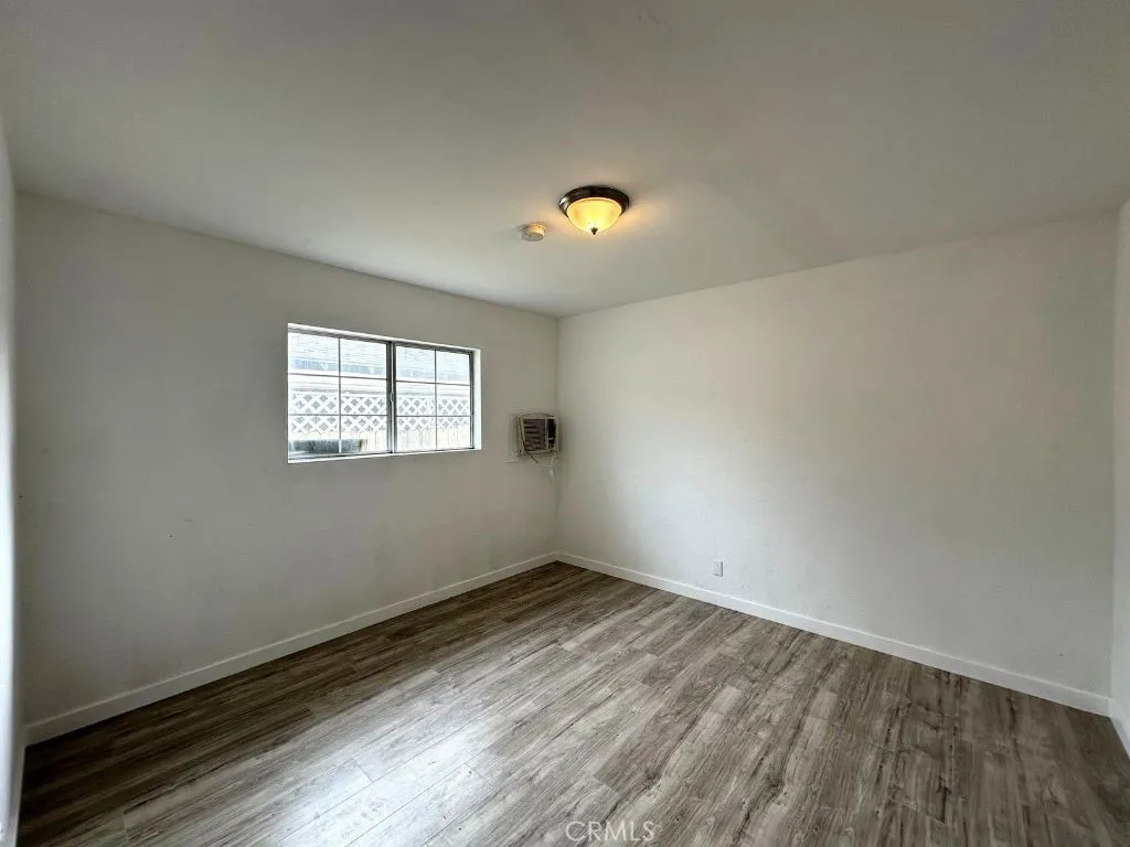 5723 Kester Avenue, Sherman Oaks, California 91411 home-pic-5